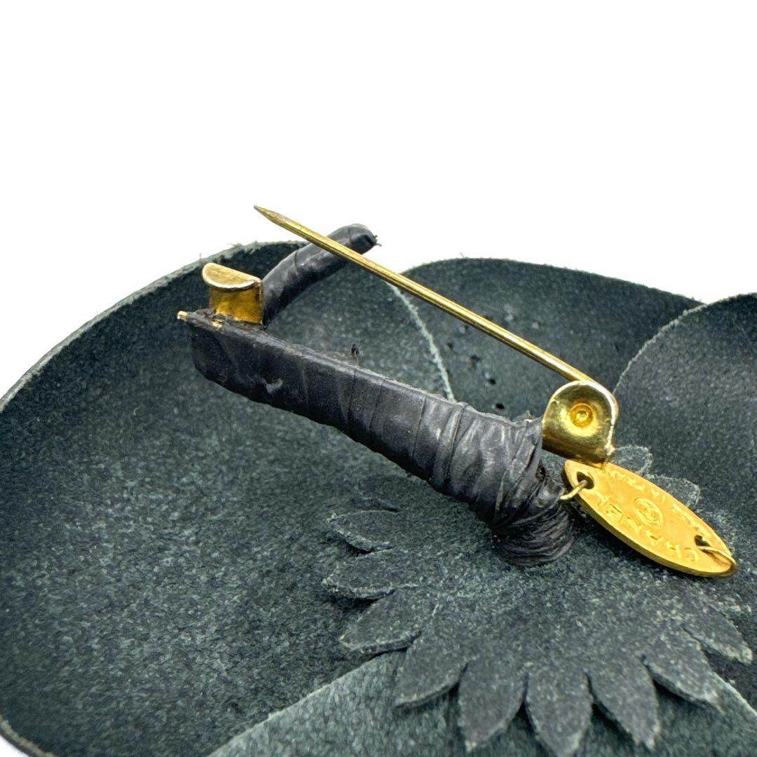 希少◆CHANEL◆シャネル カメリア コサージュ ブローチ 黒 ココマーク