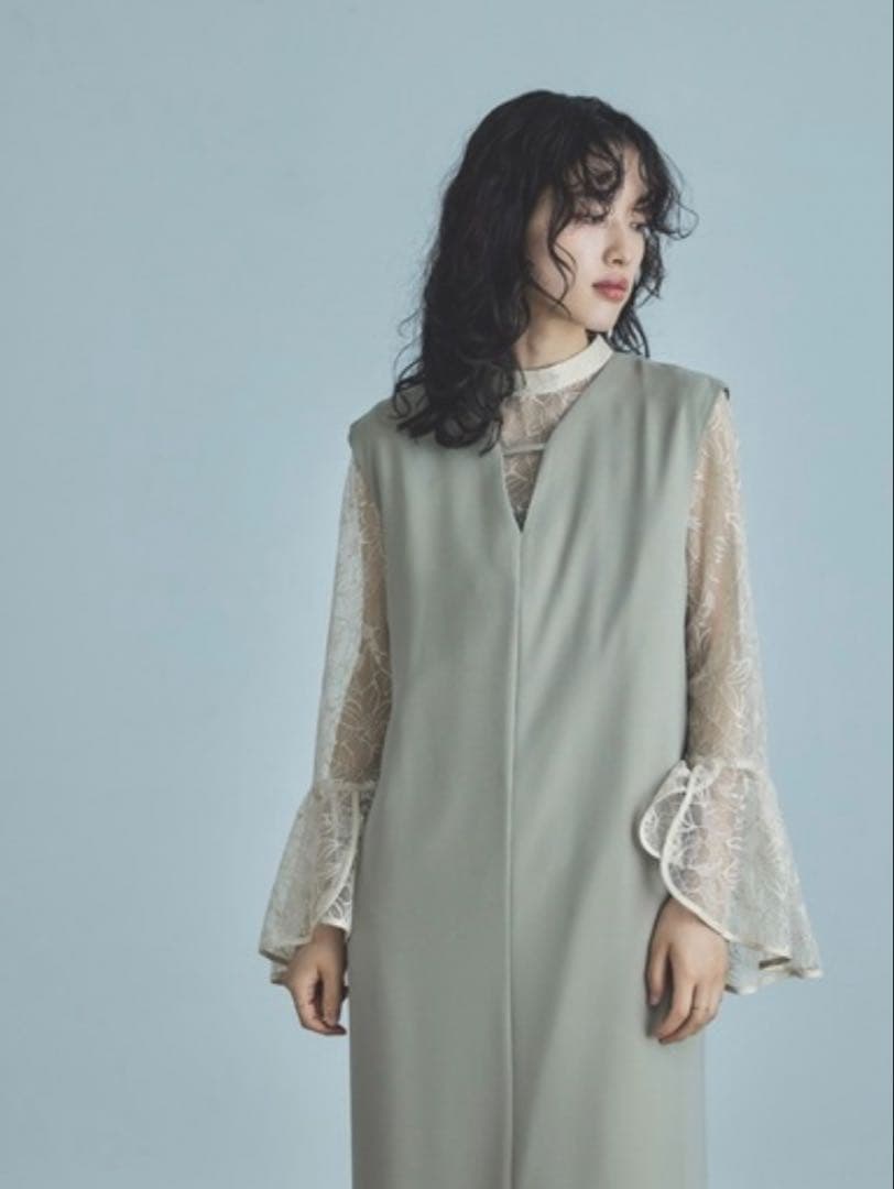 【niana】ベージュ×ミント　スリットドレス ノースリーブワンピース