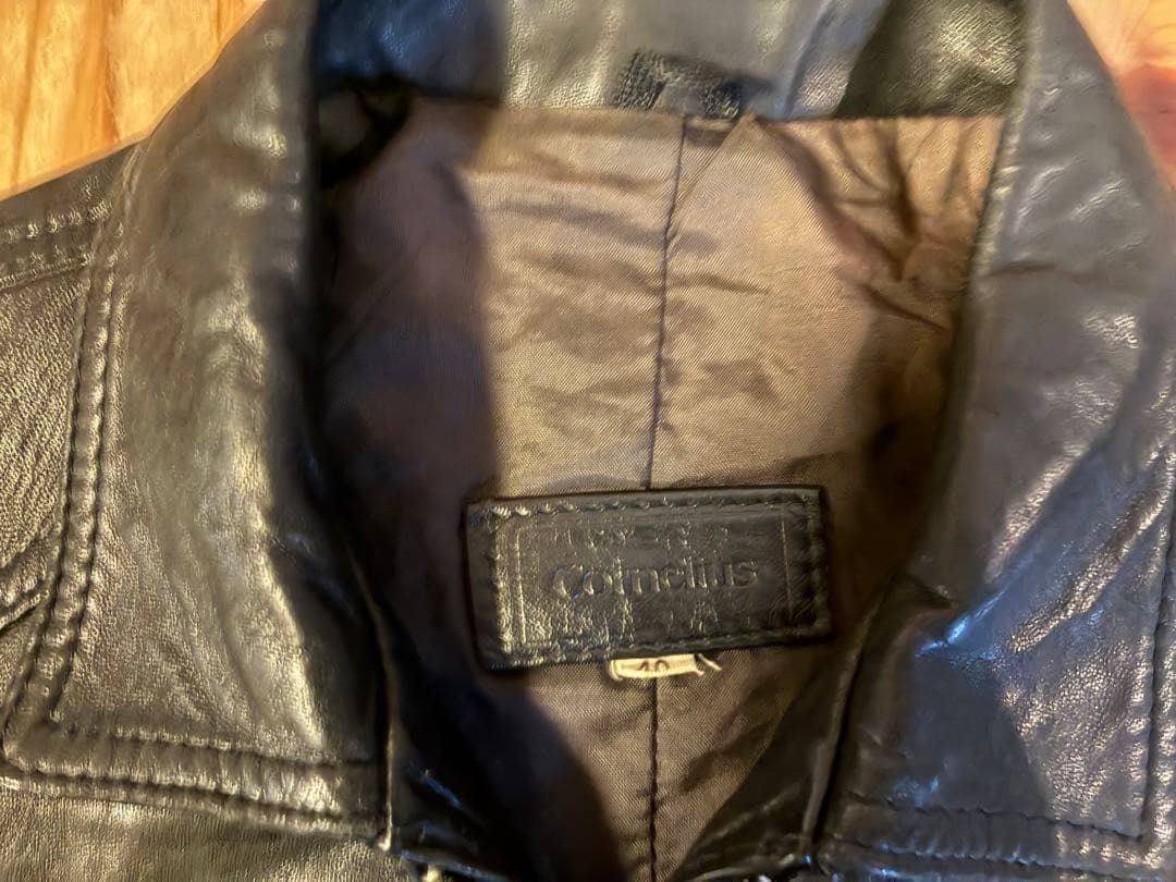 1/16まで値下げ中！ 短丈レザージャケット　黒　ブラック　レザーブルゾン