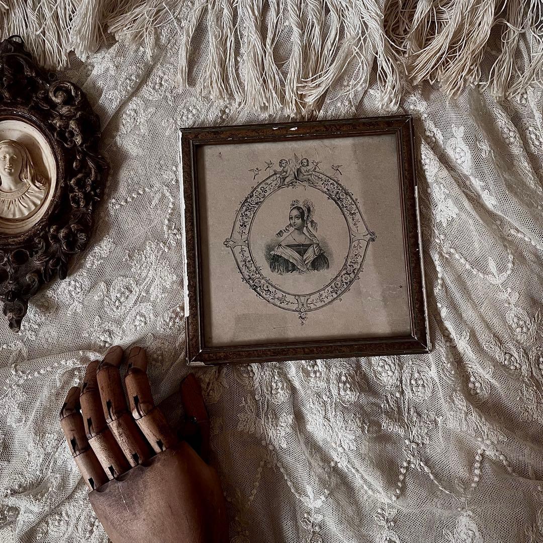 アンティーク女性の肖像画フレーム