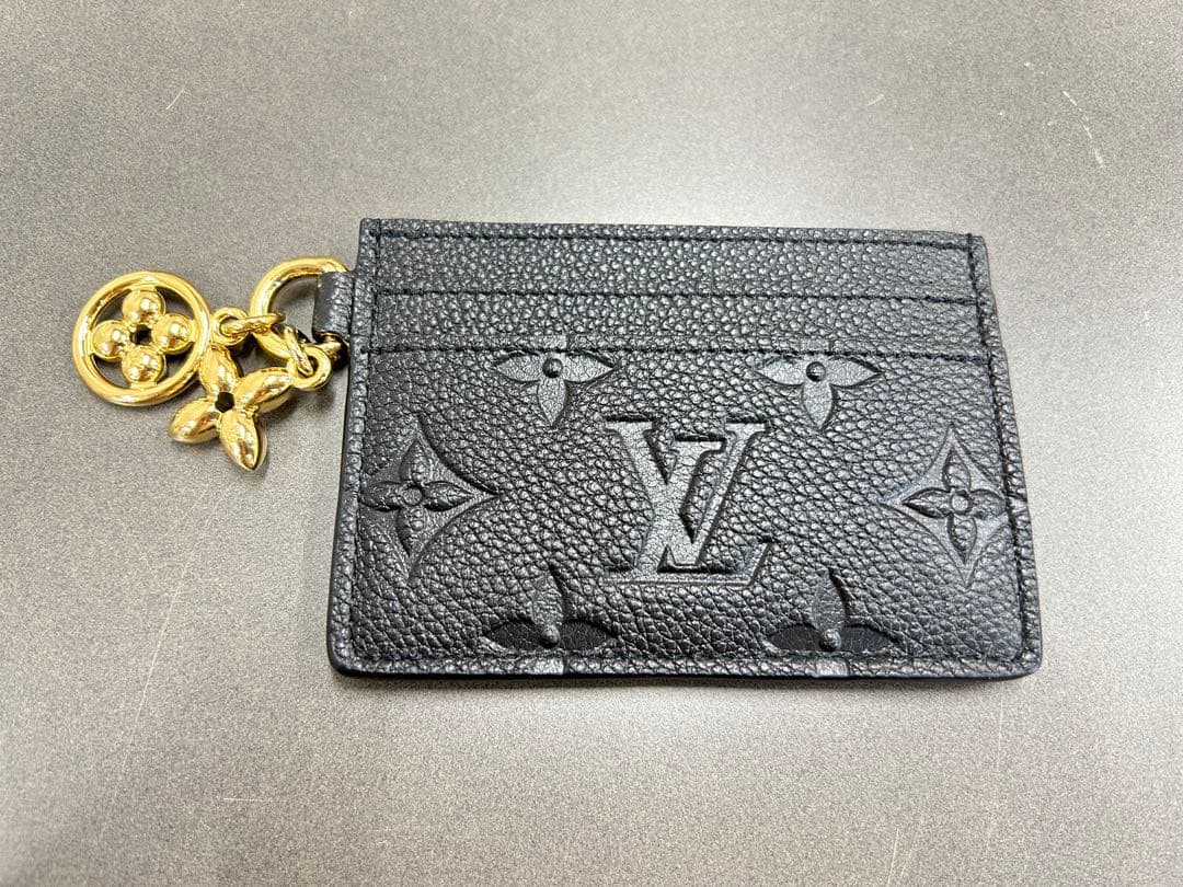 【美品】ヴィトン　カードケース　M82132 ポルトカルトLVチャーム