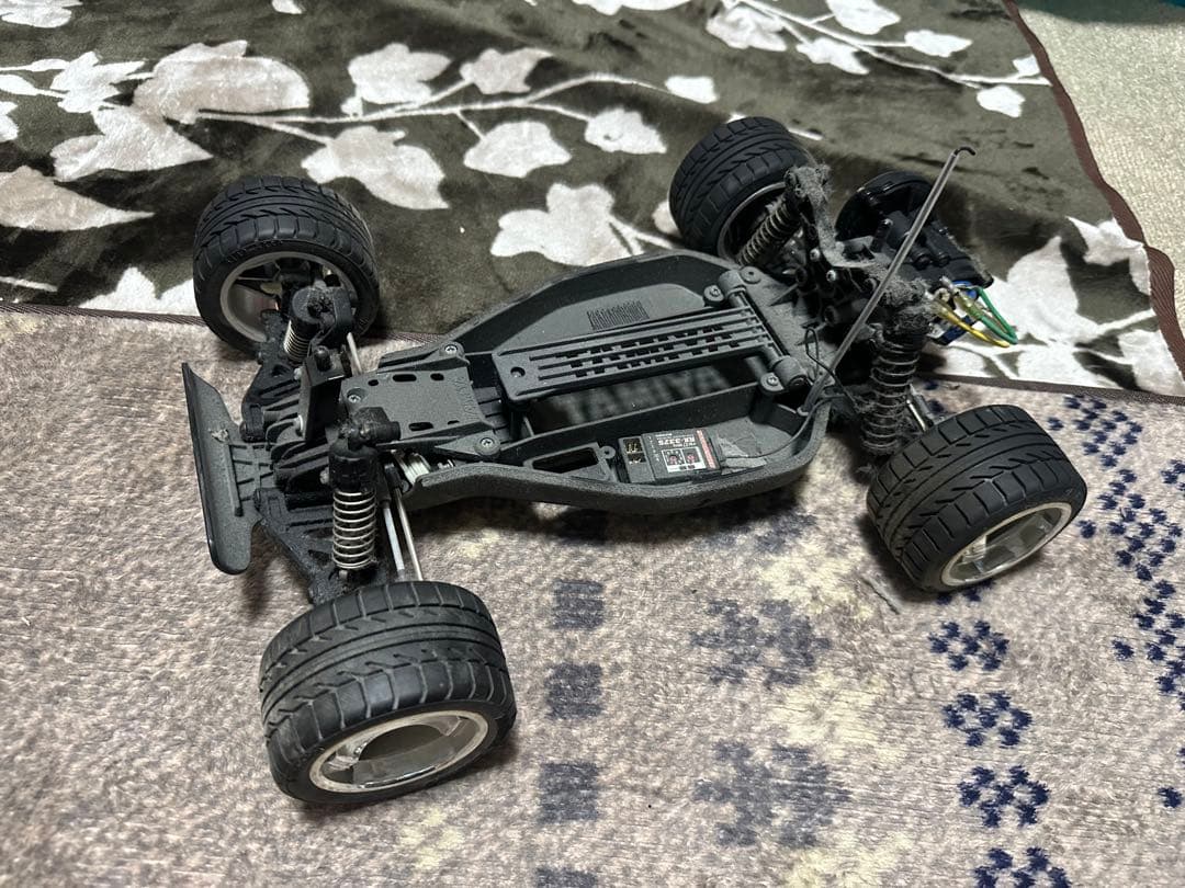 タミヤ　1／10電動ラジコン　ストリートバギー？