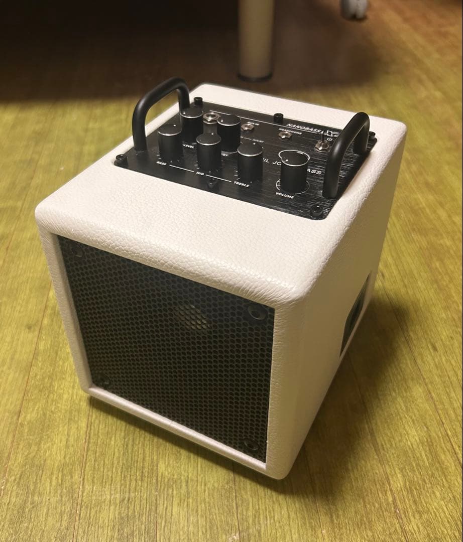 PHIL JONES BASS NANOBASS X4 ホワイト