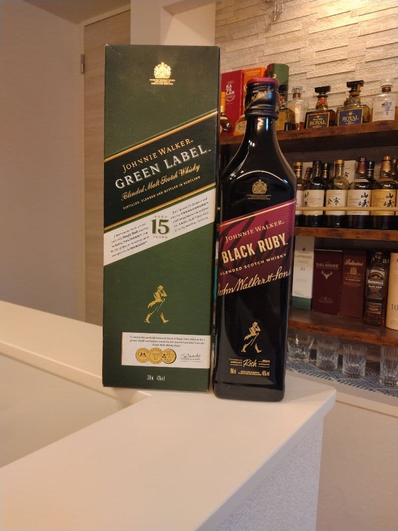 ジョニーウォーカー　グリーン、ルビー