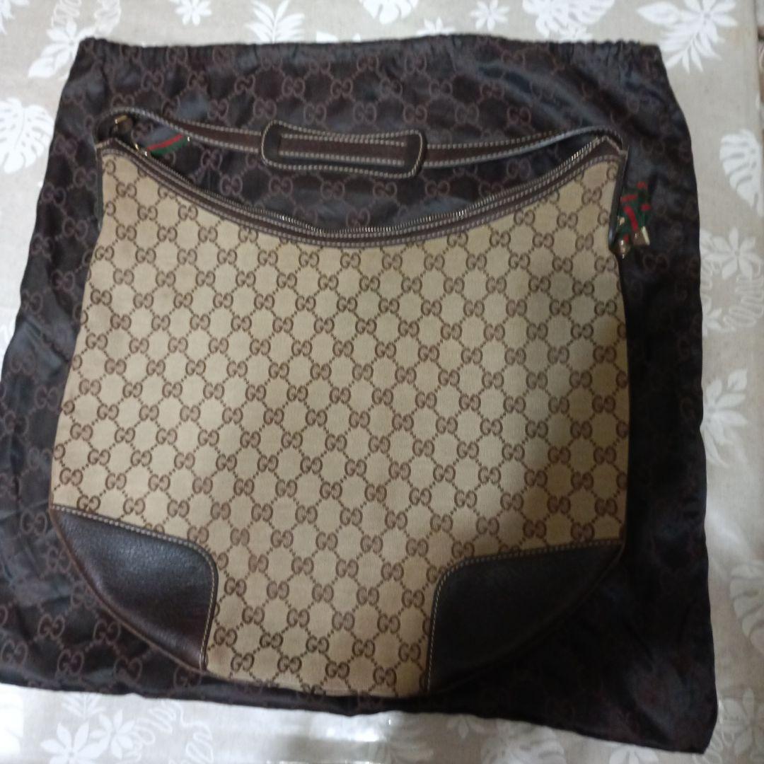 Gucci GGパターン ショルダーバッグ