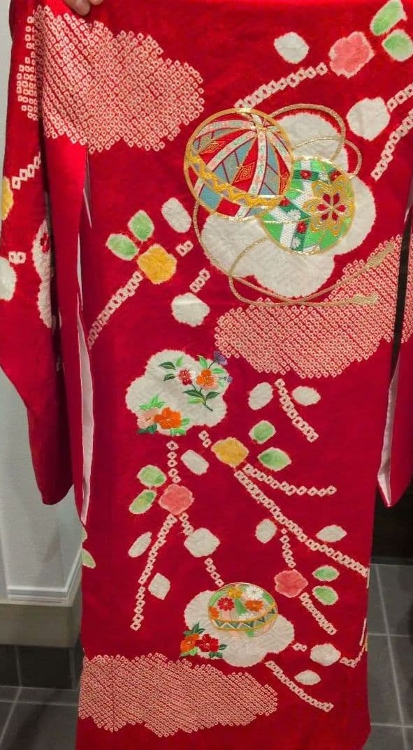 タイムセール　銀座　高級　七五三セット　赤 　絹着物　小物