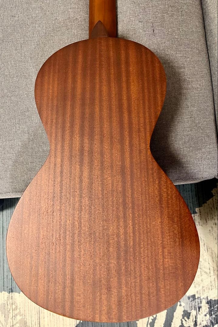 ★最終値下げ★【美品】アリア　ミニギター ASA-18C N ソフトケース付