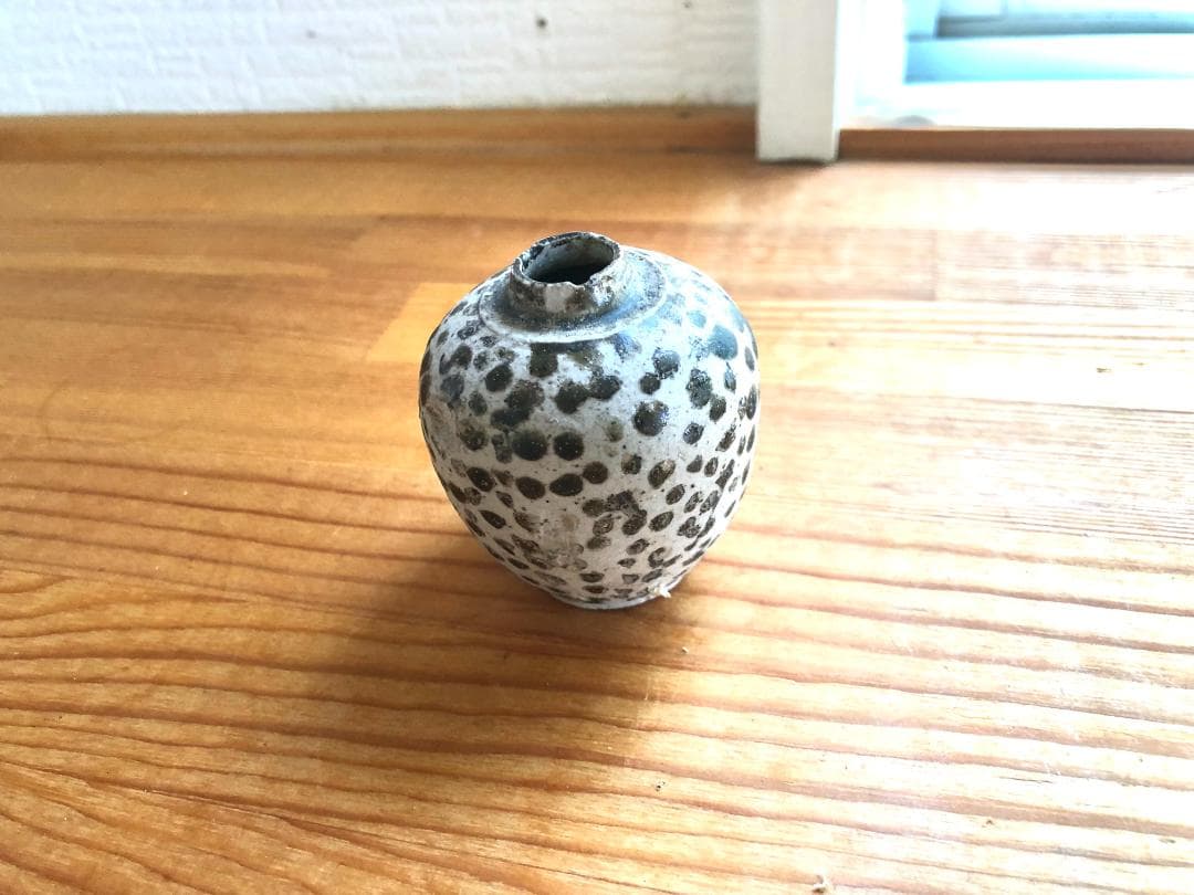 【タイ・骨董】宋胡録（スンコロク）白釉斑紋 小壺（1301年~1600年）