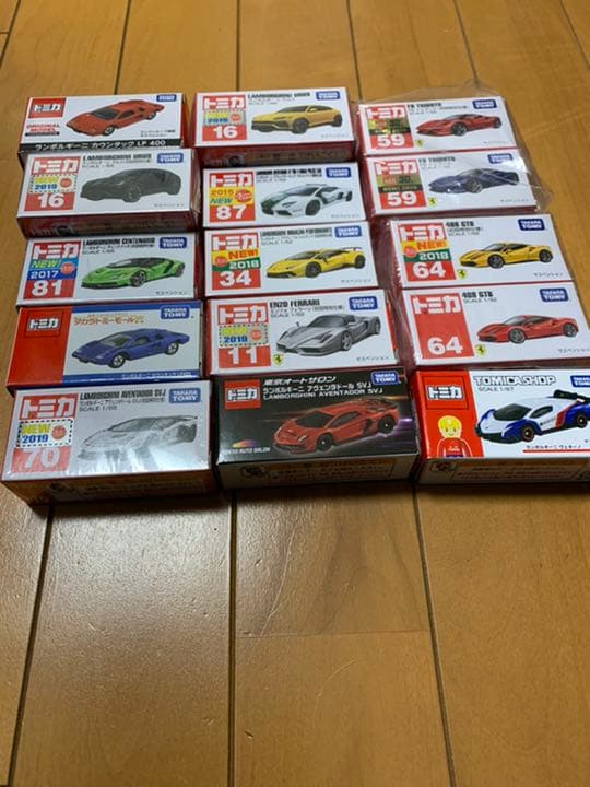 トミカ　初回特別版、廃番、限定品各社　新品未開封