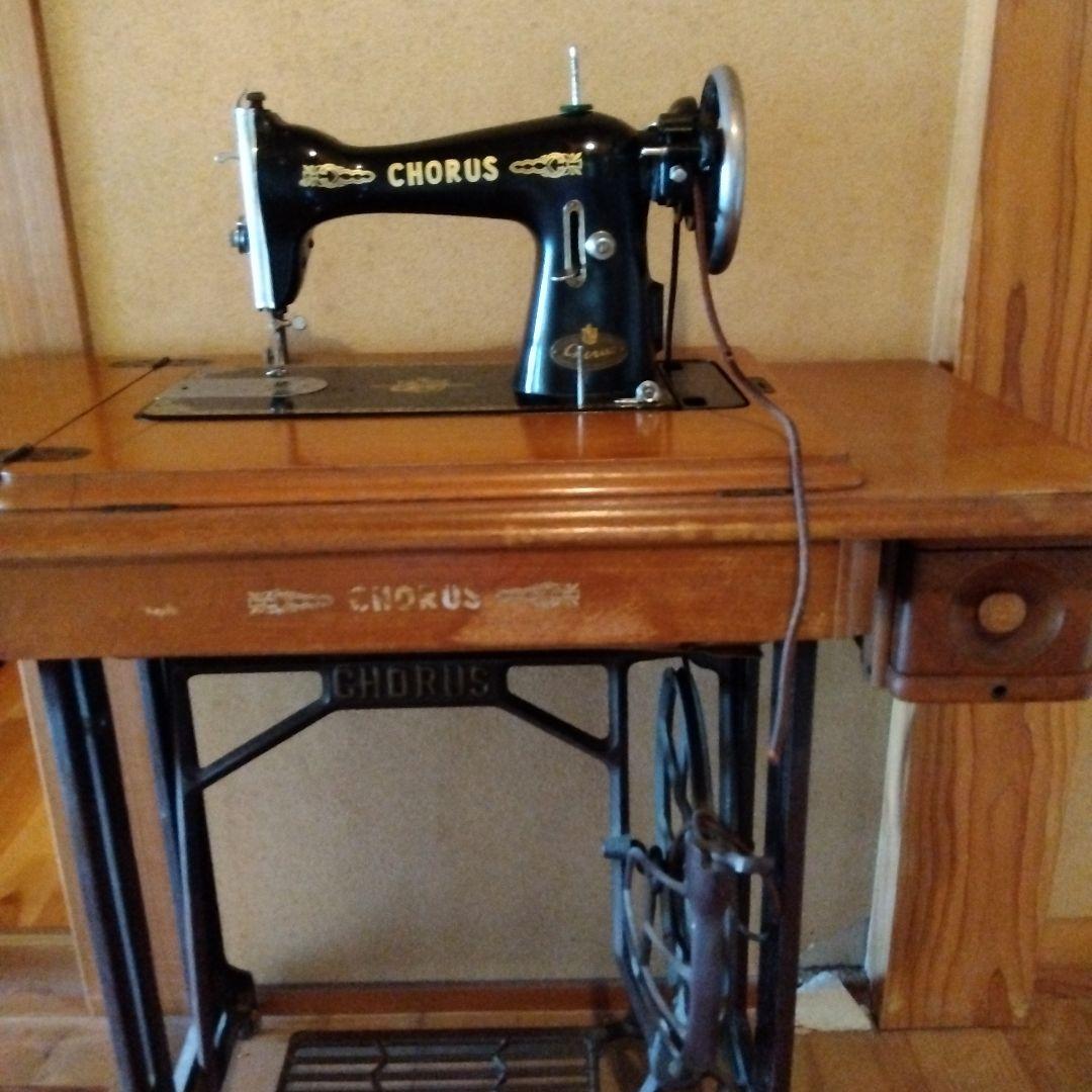 昭和レトロ　コーラス社製　CHORUS　ミシン　アンティーク　希少