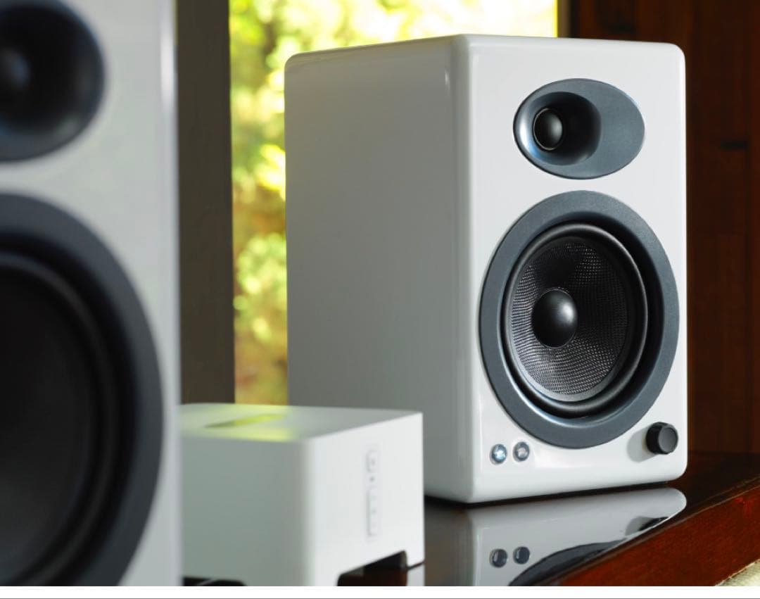 Audioengine A5+ Bluetooth ＋デスクトップスタンド　外箱