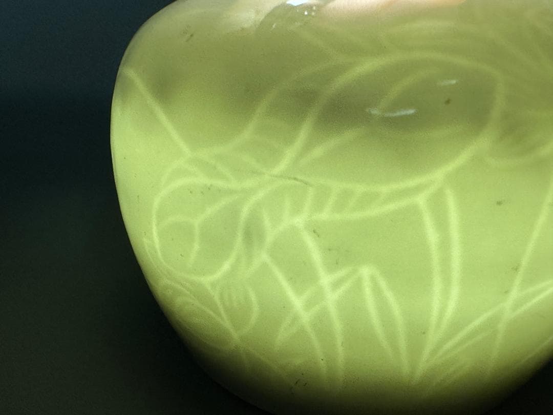 茶道具　白磁　暗刻花卉文小壺　茶入　茶壺　中国　唐物