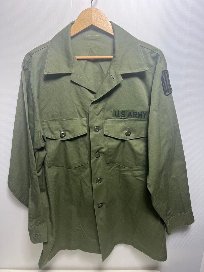 U.S.ミリタリーユーティリティシャツ