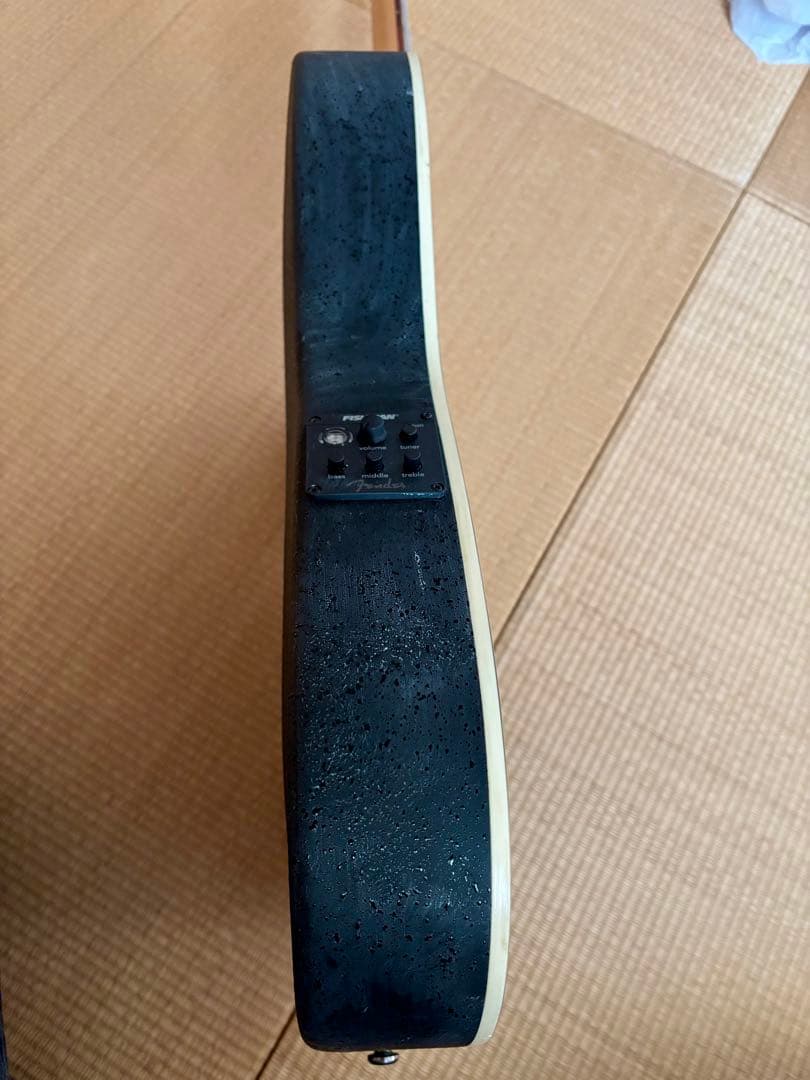 Fender Stratacoustic FISHMAN搭載 エレアコ最終値下げ