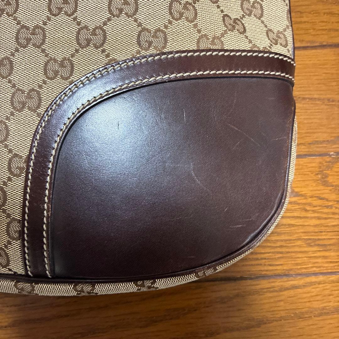 GUCCI GGキャンバス ショルダーバッグ　正規品　232967 520981
