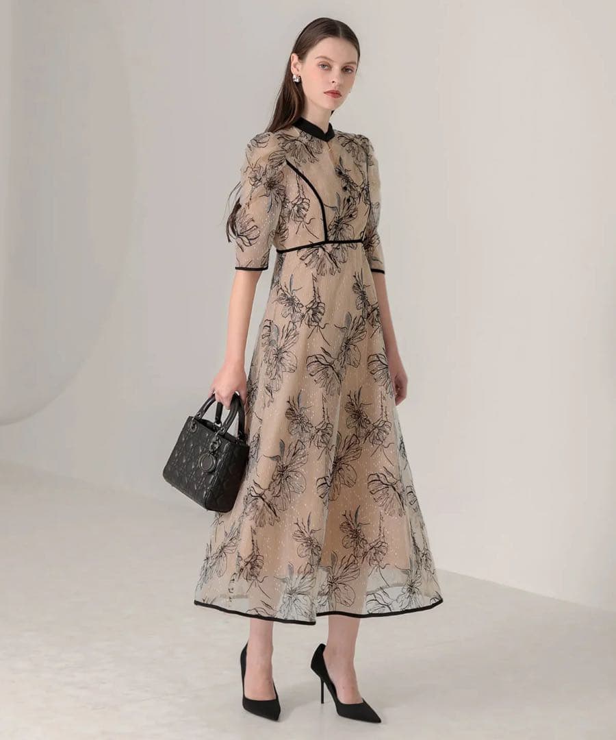 【美品JEJA】パイピングハイネック花柄ラメレースワンピースドレス