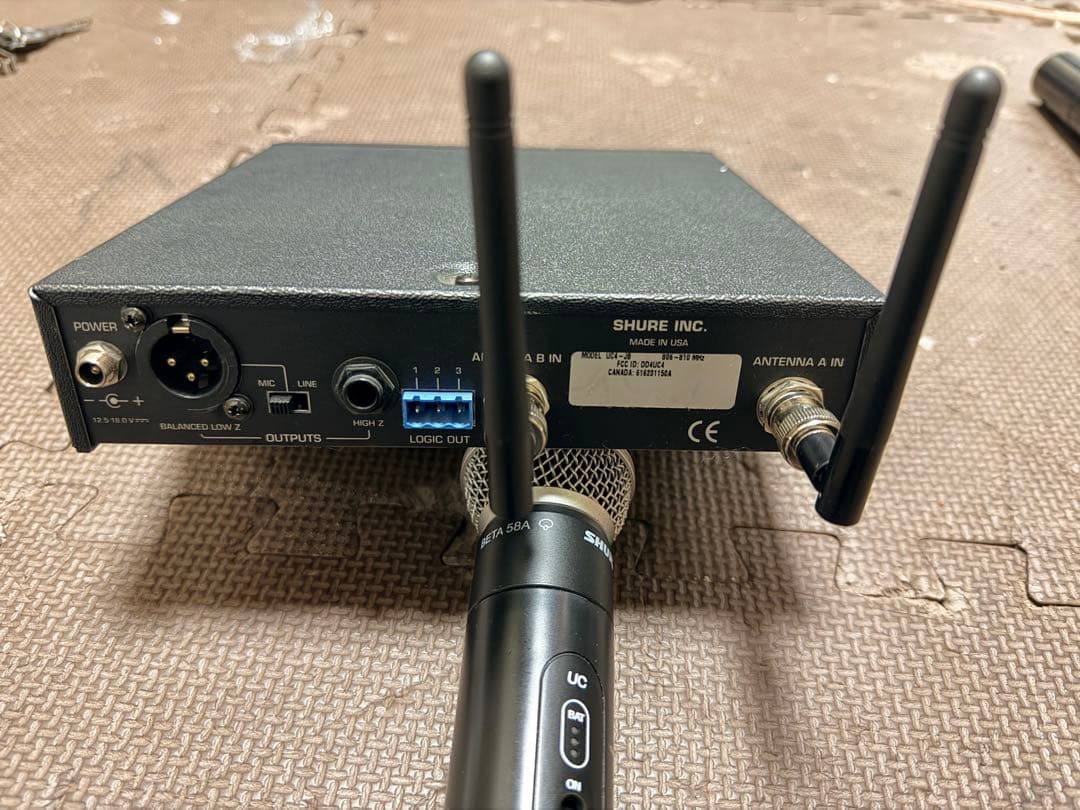 Shure UC4/Uc2-BETA58A, USA 製、動作確認済み。