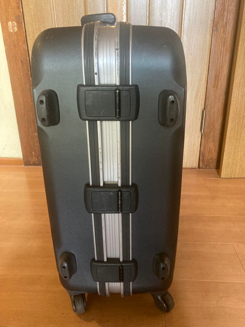 プロテカ　エキノックスライト　スーツケース