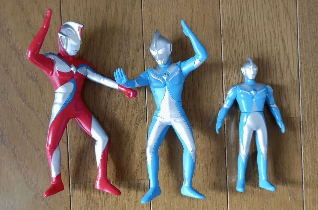 『光るコスモス』『ビッグコスモス』ウルトラマン&怪獣14体セット⑲