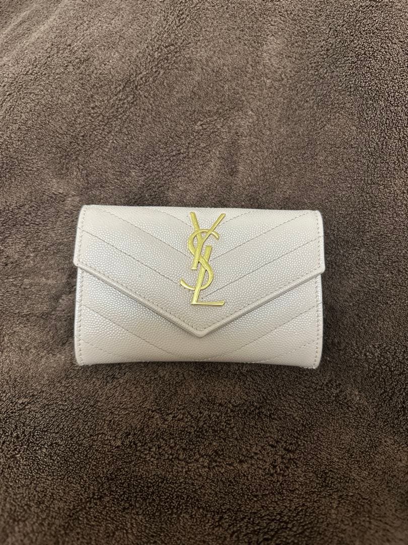Yves Saint Laurent 財布