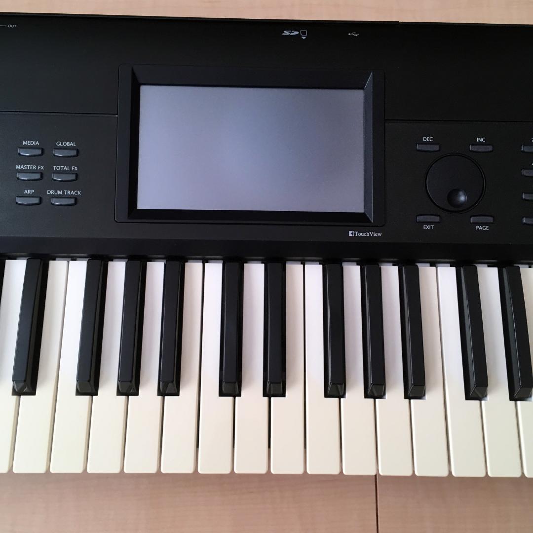KORG KROME 61鍵盤 キーボードシンセサイザー