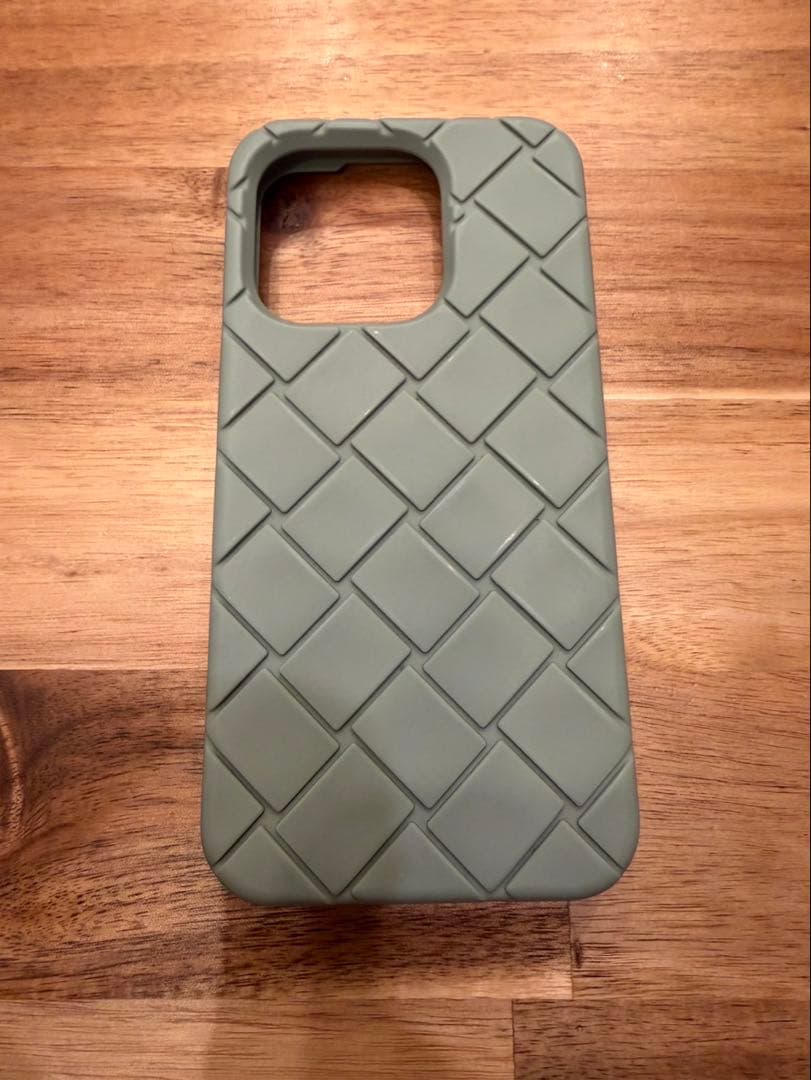 Bottega Veneta iPhone 15 proケース ボッテガヴェネタ