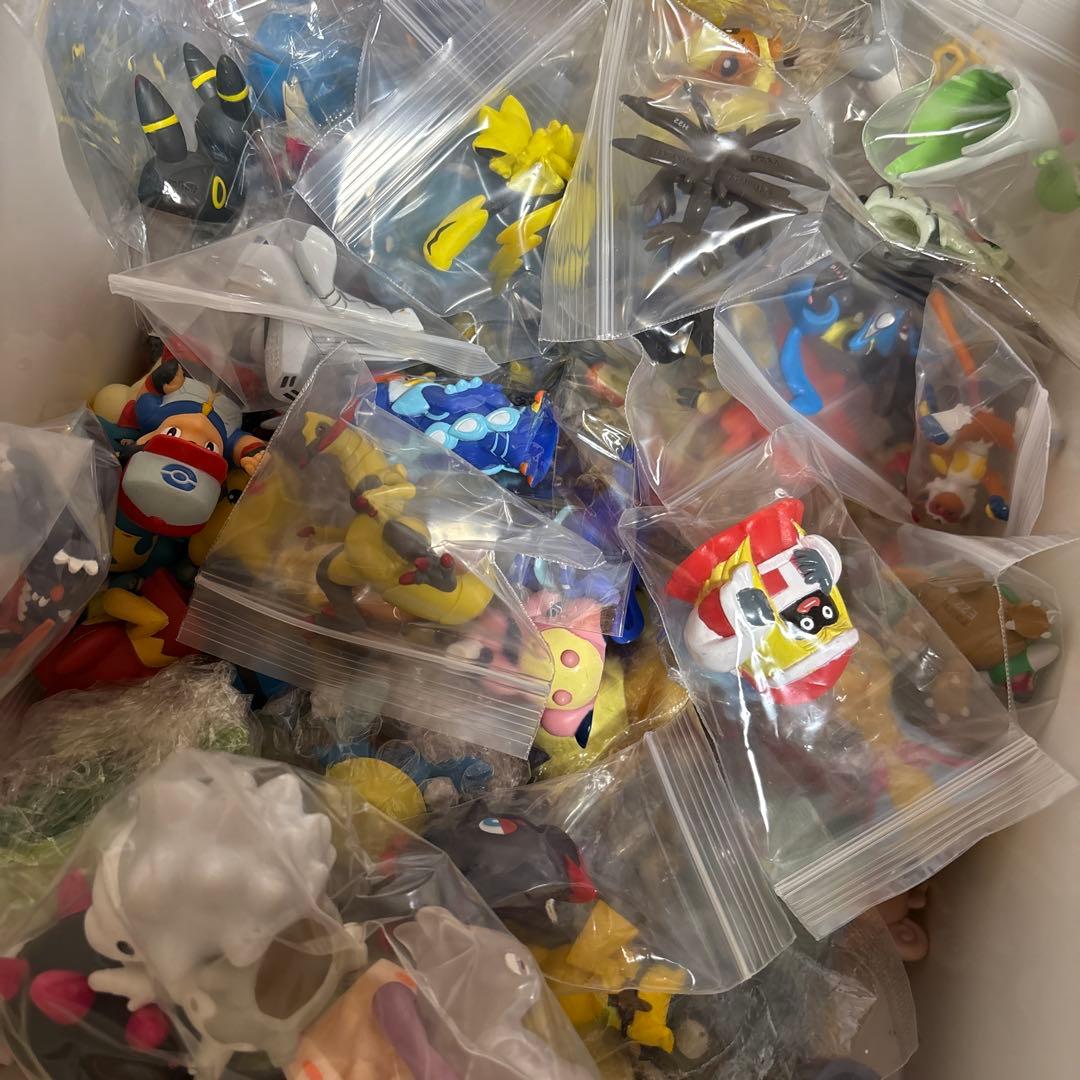 1996年〜2025年　ポケモン指人形　ソフビ　クリア　限定