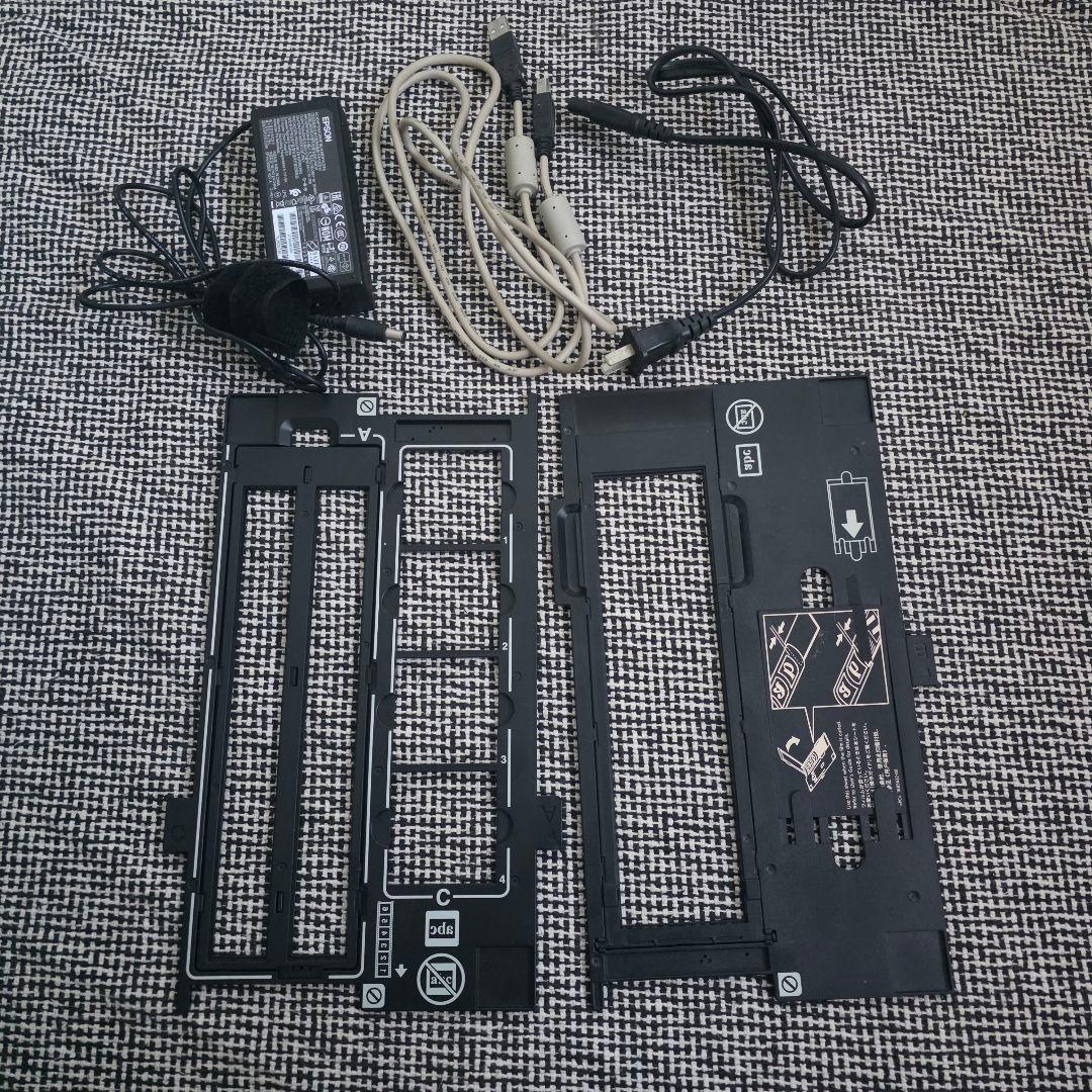 EPSON GT-X830 フラットベッドスキャナー 動作確認済み