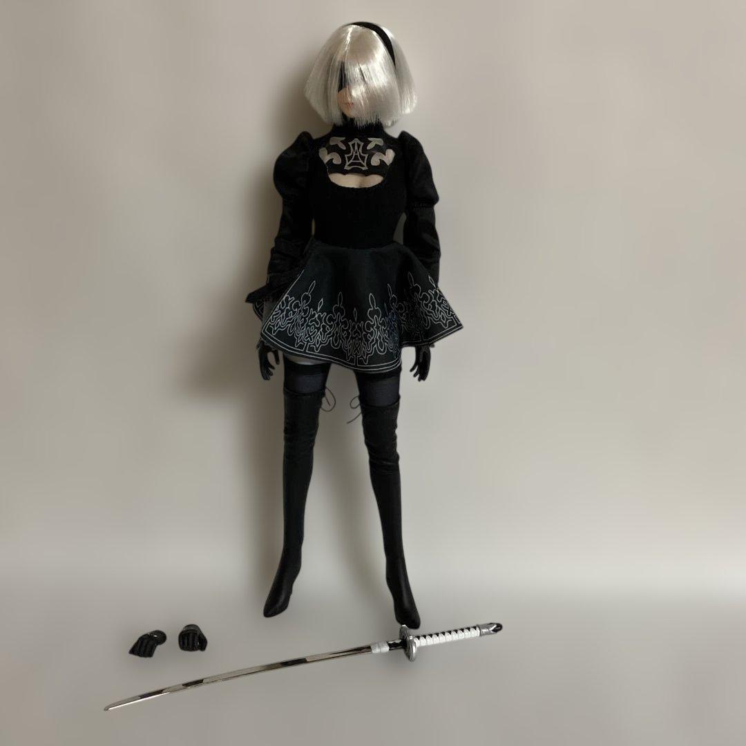 ［専用ページ］2B風可動フィギュア 黒衣装 刀付き　1/6 シームレス