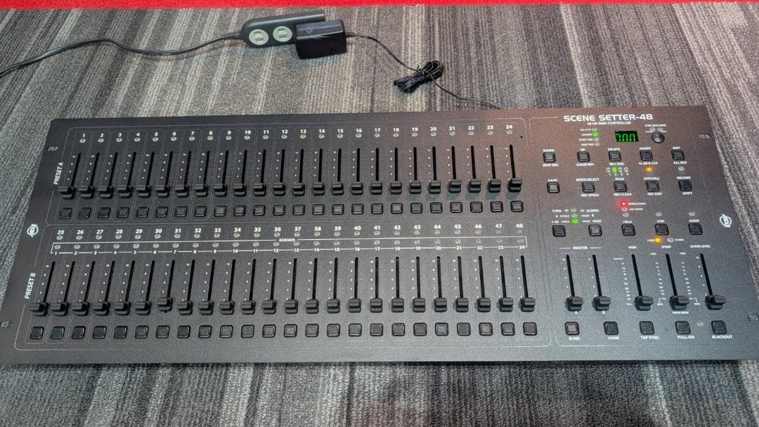 SCENE SETTER-48 DMXコントローラー