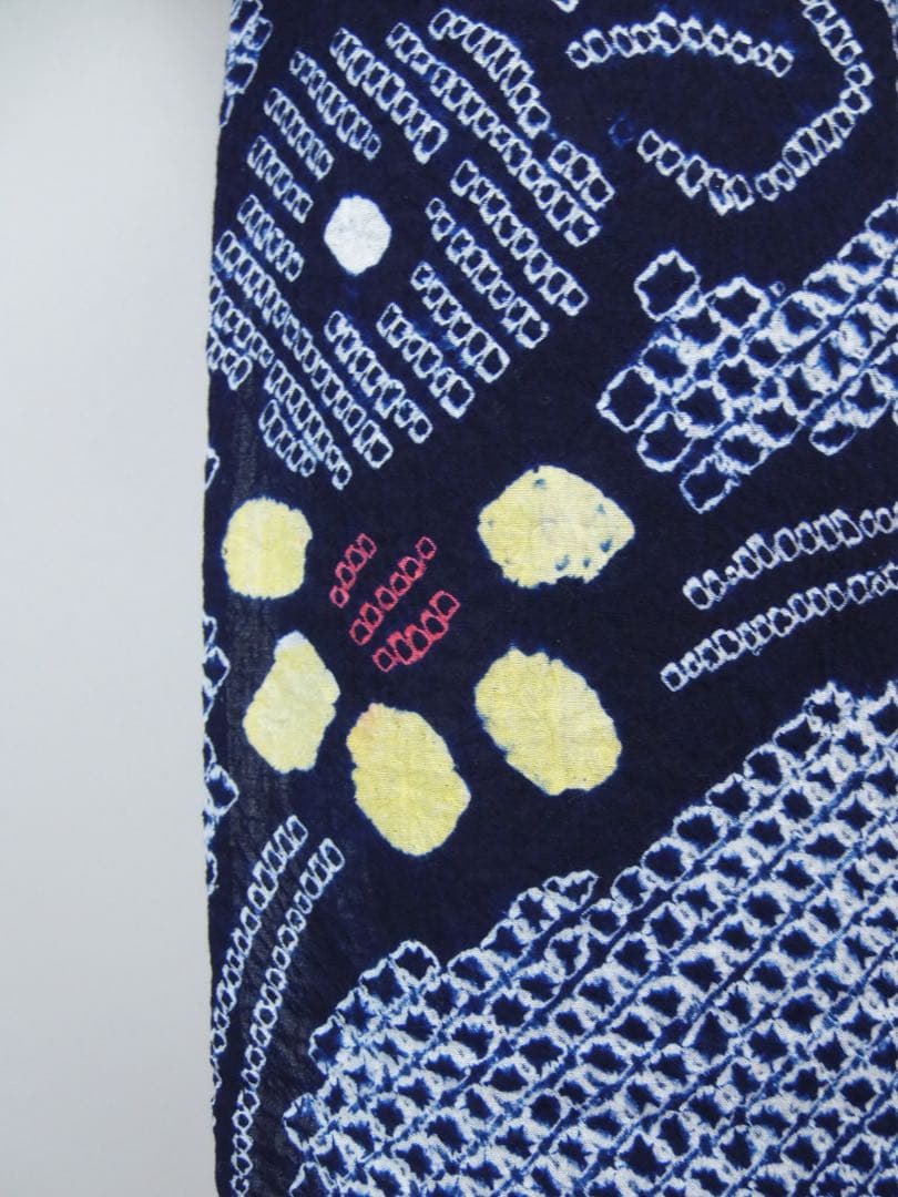 美品　有松絞り浴衣　花文様　蜘蛛絞り　藍染　夏にぴったりの涼やか浴衣　SS寸