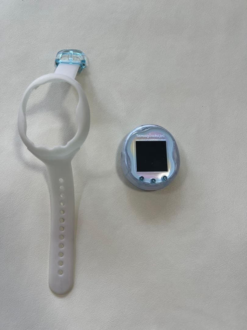 Tamagotchi P's ホワイト/シルバー