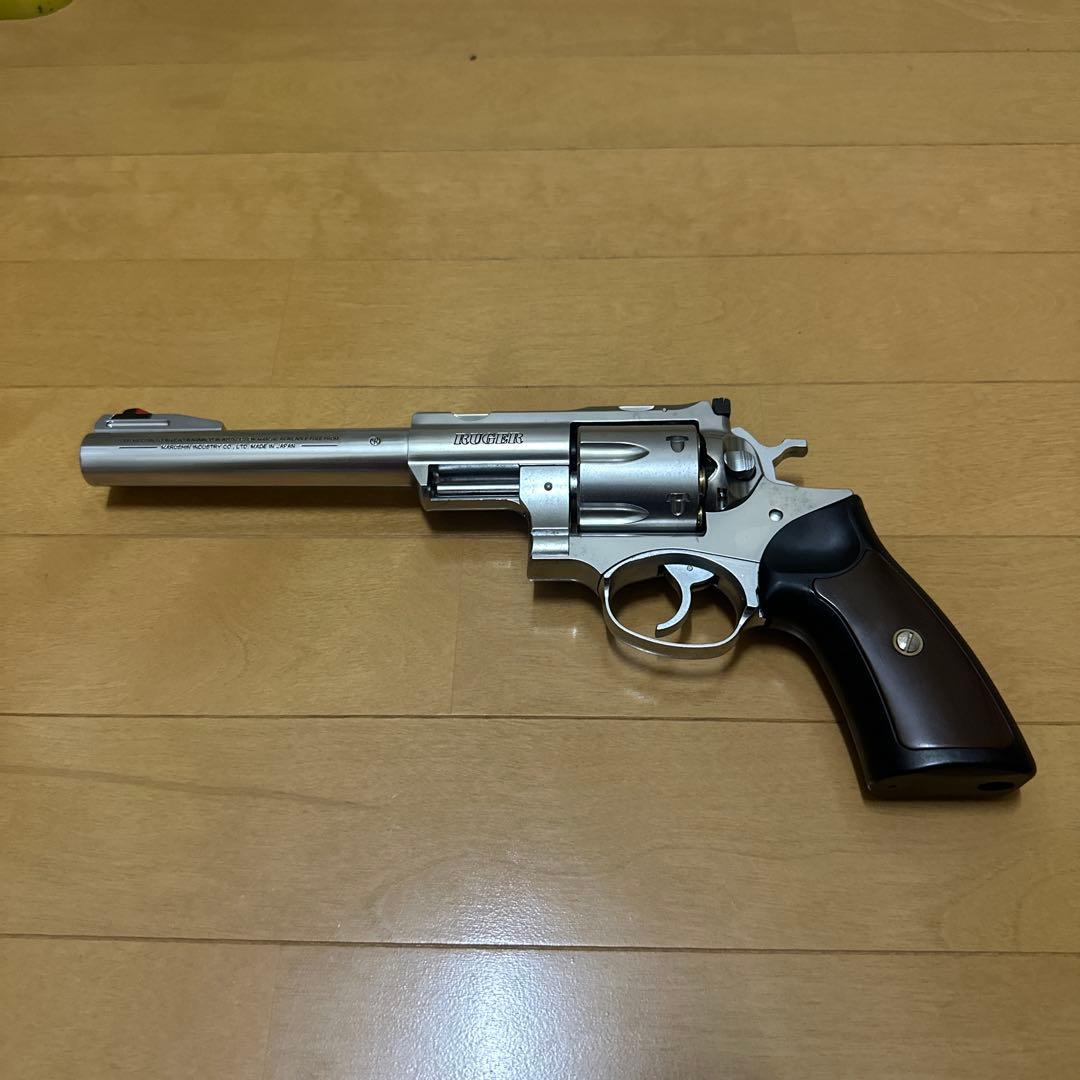 SUPER REDHAWK 44MAGNUMエアガン シルバー/ブラック　18才