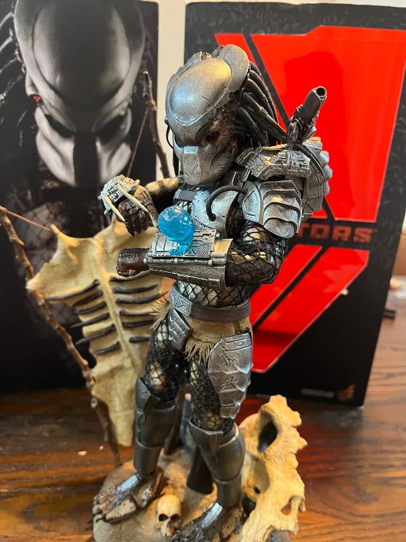 ホットトイズ プレデター クラシックプレデター 1/6