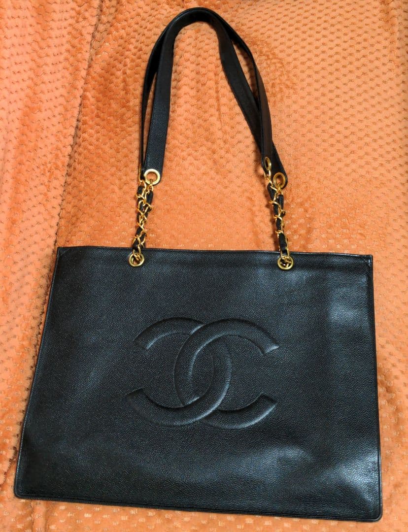 CHANEL ブラック レザー ショルダーバッグヴィンテージ