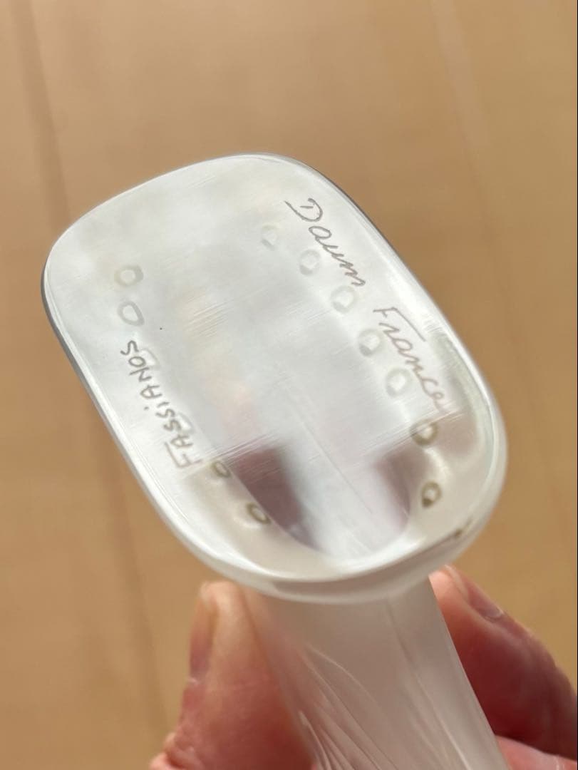 Daum ドーム　フランス製　ガラスの置物　白