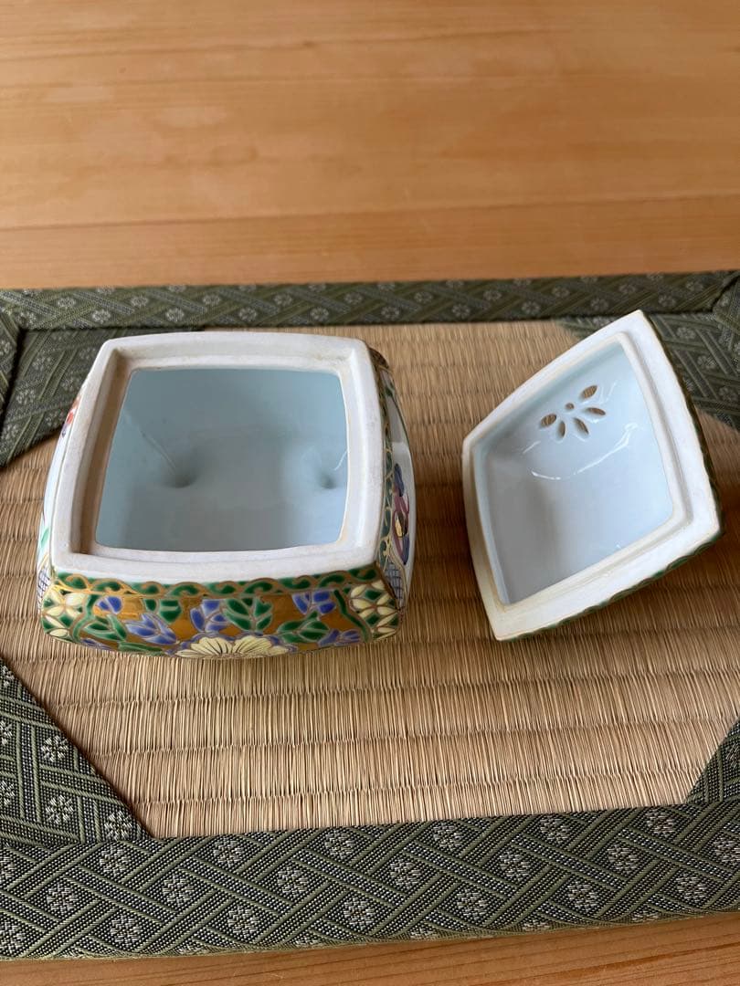 茶道　茶道具　三川内焼　泰山　香炉　共箱　新品未使用　自宅保管品