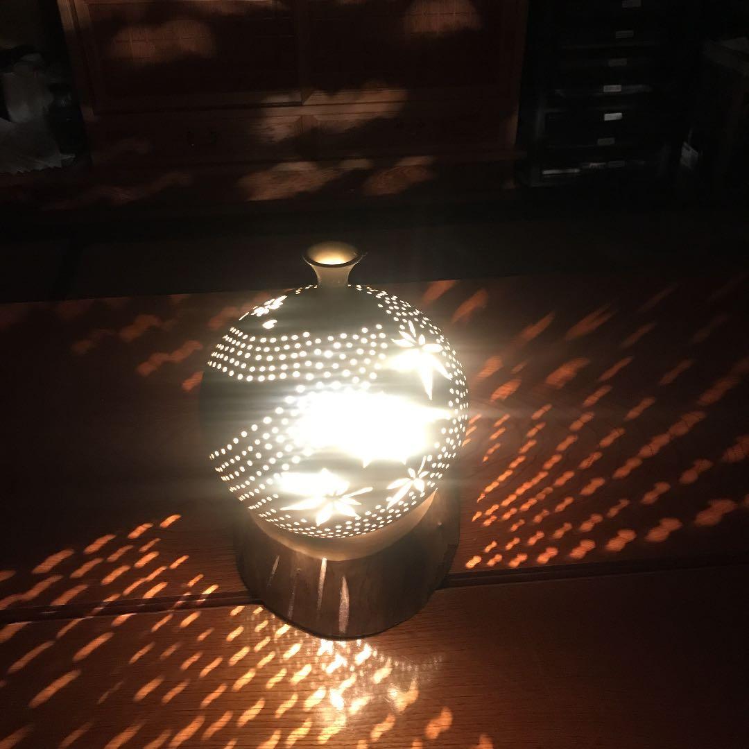 陶器の電気灯籠