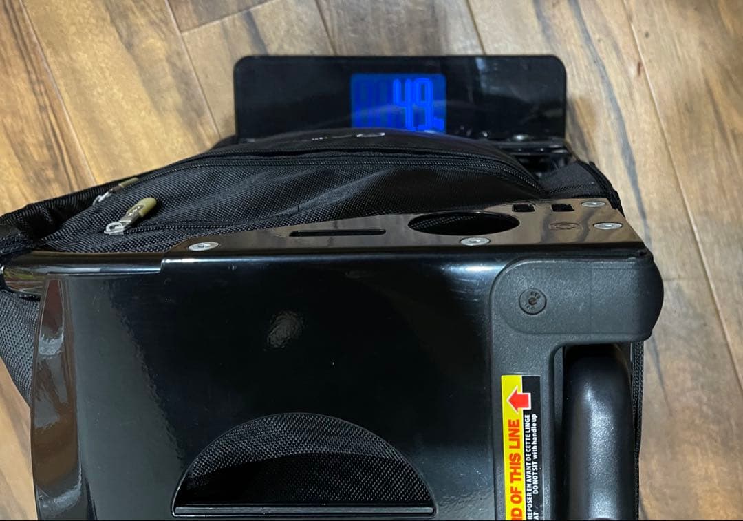 ZUCA Pro Travel Black/Black ズーカ プロ 座れる