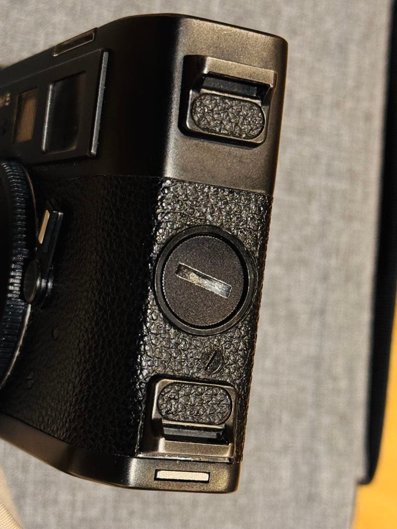 フィルムカメラ Upgraded Leica M5: Voltage changed 3Lug