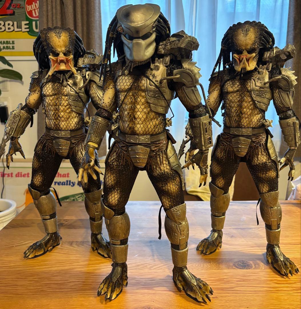 ネカ1/4プレデターフィギュア 3体セット
