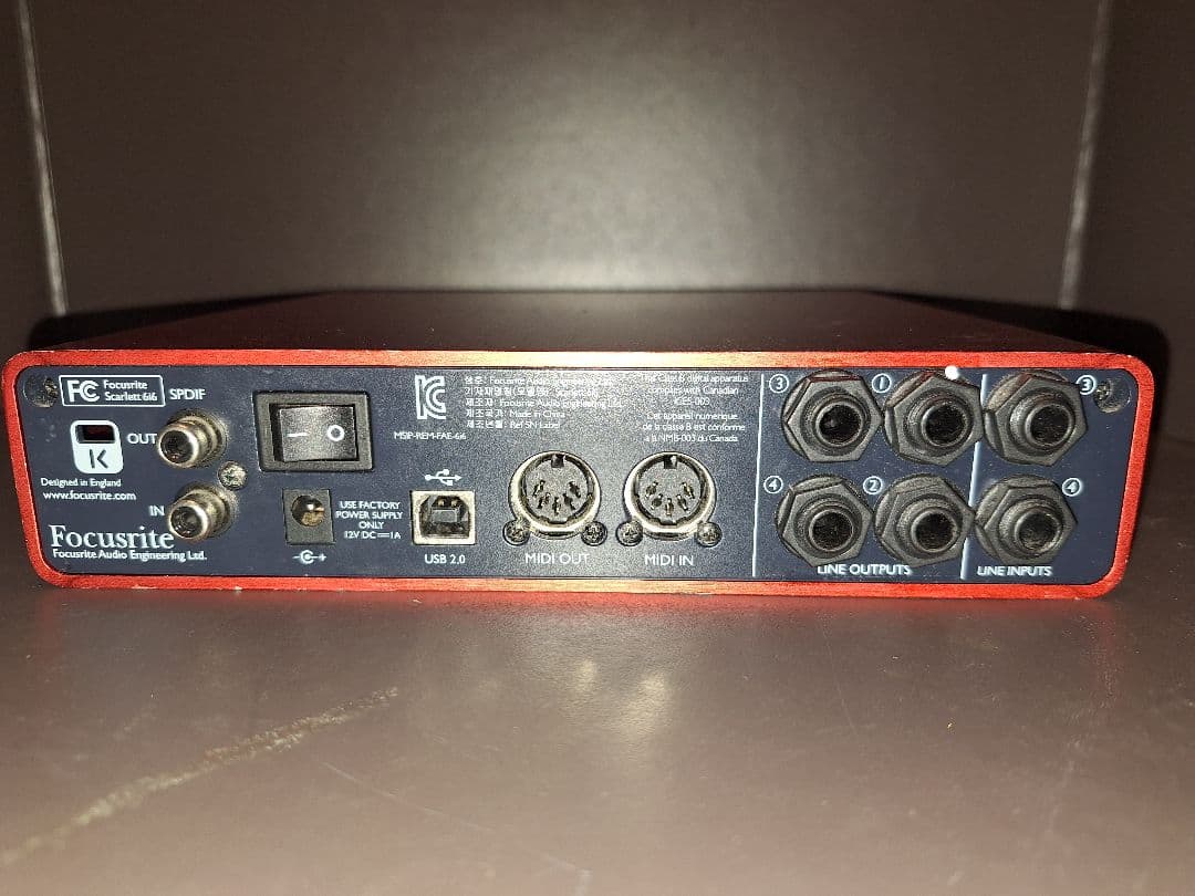 DJ機材 Focusrite Scarlett 6i6 1st Generation