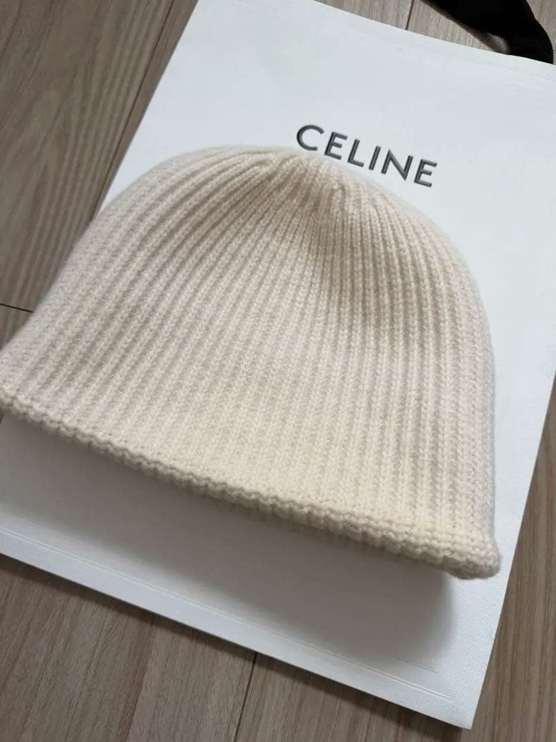 CELINEセリーヌ ロゴ エンブロイダリー ビーニー ニットキャップニット帽