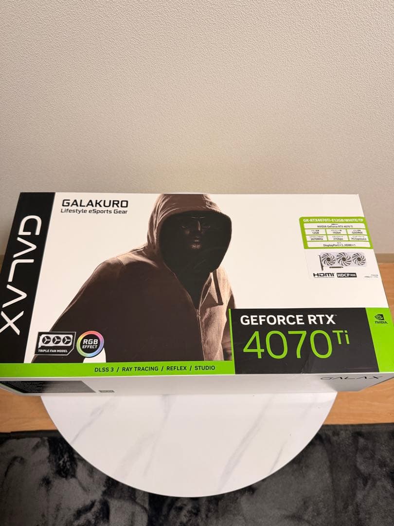 玄人志向 GK-RTX4070Ti-E12GB/WHITE/TP