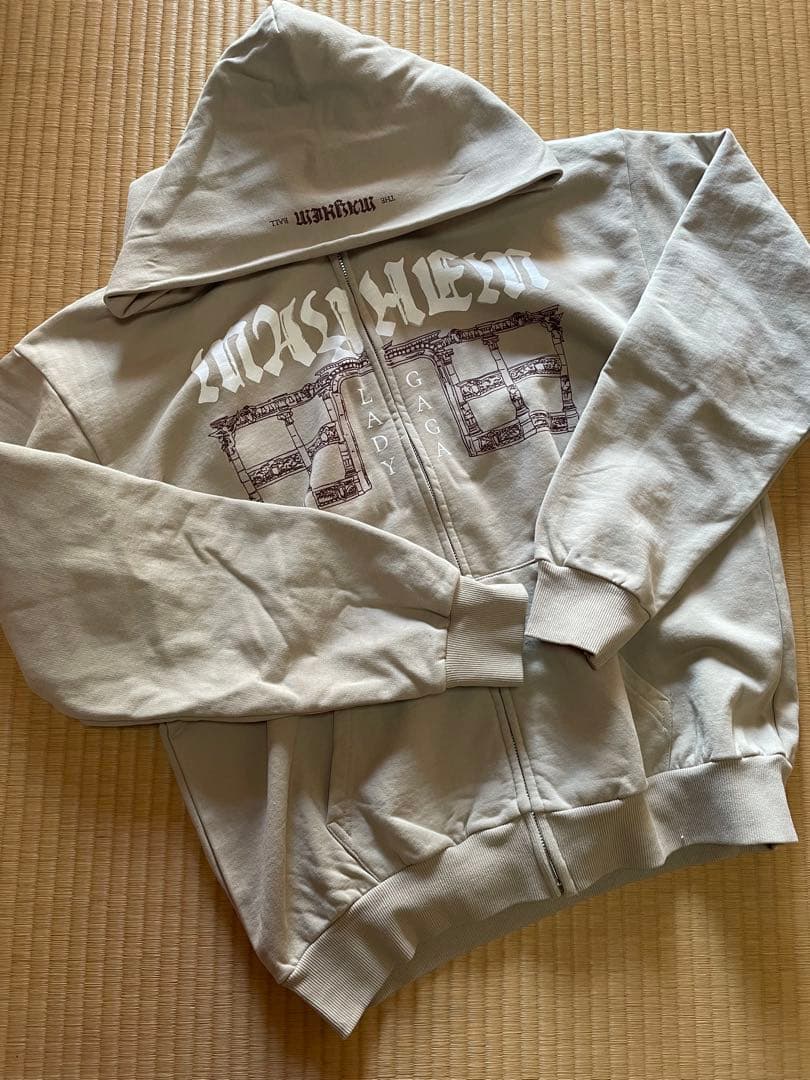 LADY GAGA 2026 MAYHEM ball ジップパーカー　Ｌサイズ