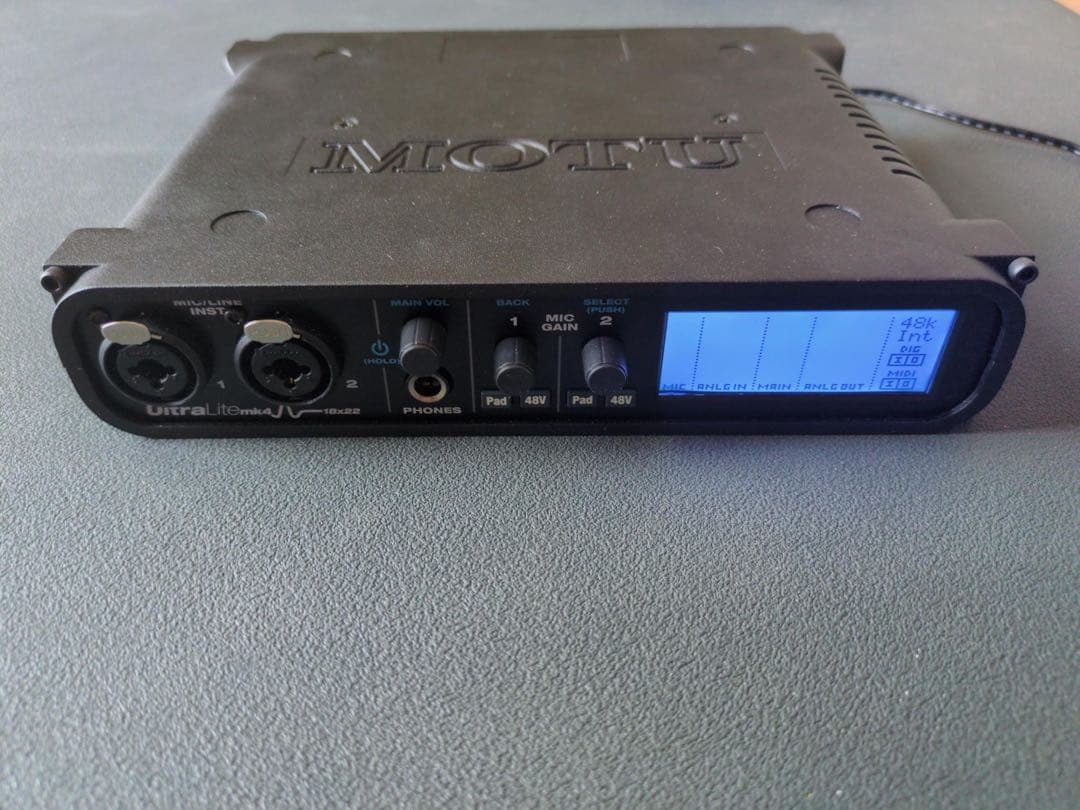【bear25】UltraLite-mk4 オーディオインターフェイス