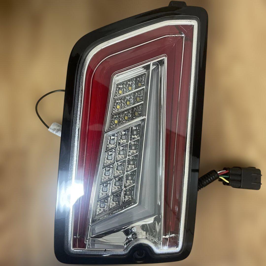 toraji117！ アトレーS700V 角型テールライト 赤/クリア