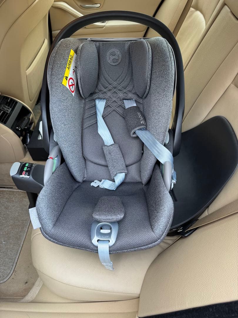 チャイルドシート Cybex CLOUD T i-size , BASE T