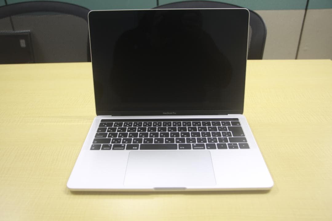 MacBook Pro 13インチ,2019/16GB/1TB