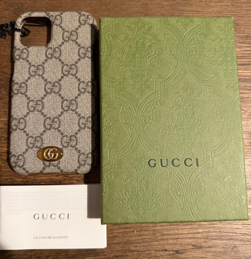 新品　グッチ GGスプリーム iPhone 13 14 15ケース GUCCI